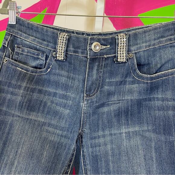 Inc Denim. Jewel Details. Boot Cut Regular Fit. Size 4. In excellent condition! - Picture 2 of 6